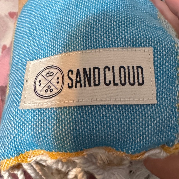 Blue Towel - Picture 4 of 4